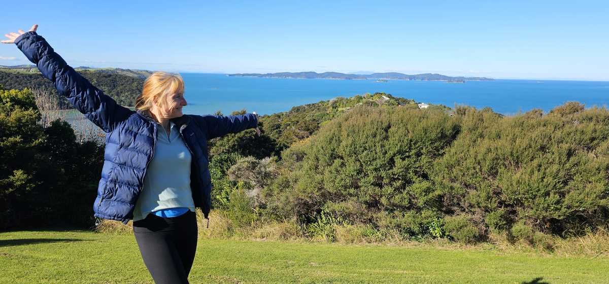 View over Kawau Bay and the islands from the reserve